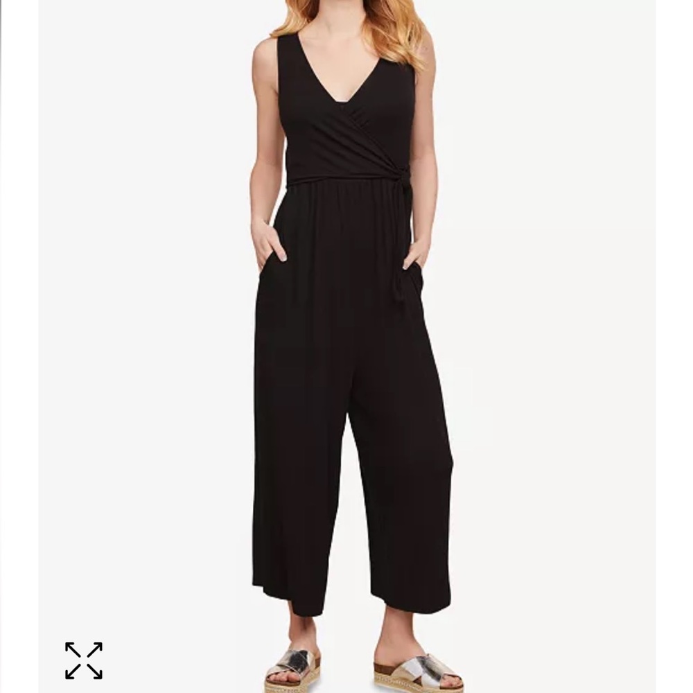 Nursing Romper Jumpsuit Black Size‎ XS Cropped Tank Tie waist